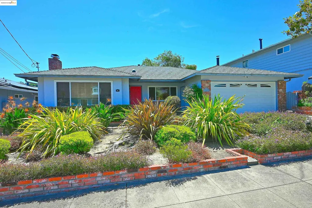 44 Oak Hill Circle Oakland CA 94605