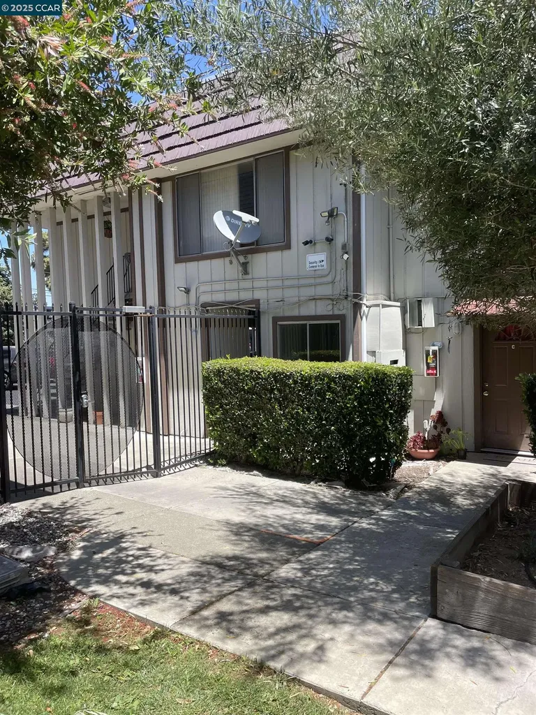 2005 Sierra Road Concord CA 94518
