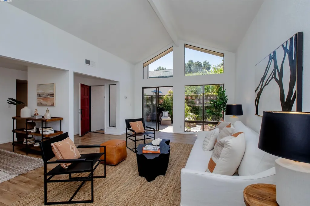 801 Ironwood Road Alameda CA 94502