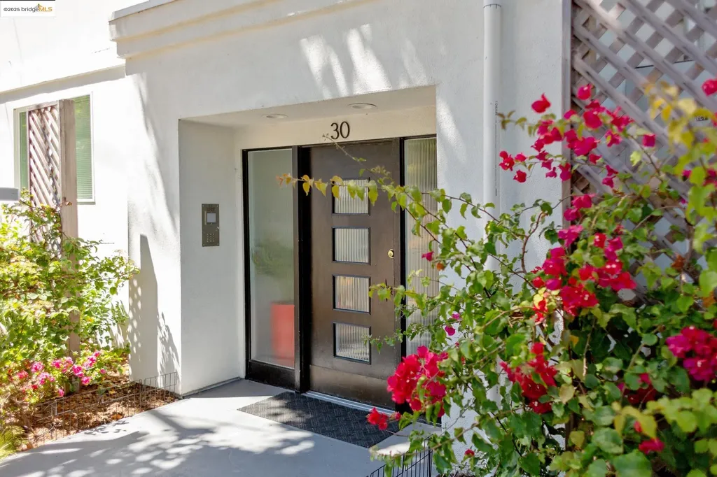 30 Domingo Avenue Berkeley CA 94705