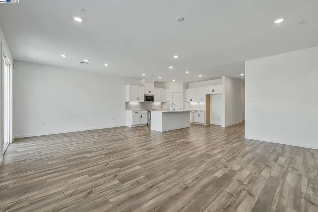 351 Astilbe Street Discovery Bay CA 94505