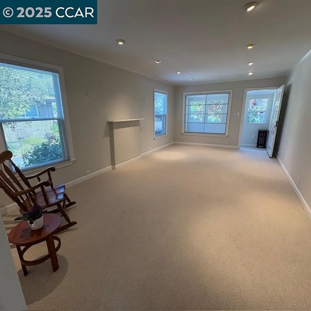 2150 Whyte Park Avenue Walnut Creek CA 94595