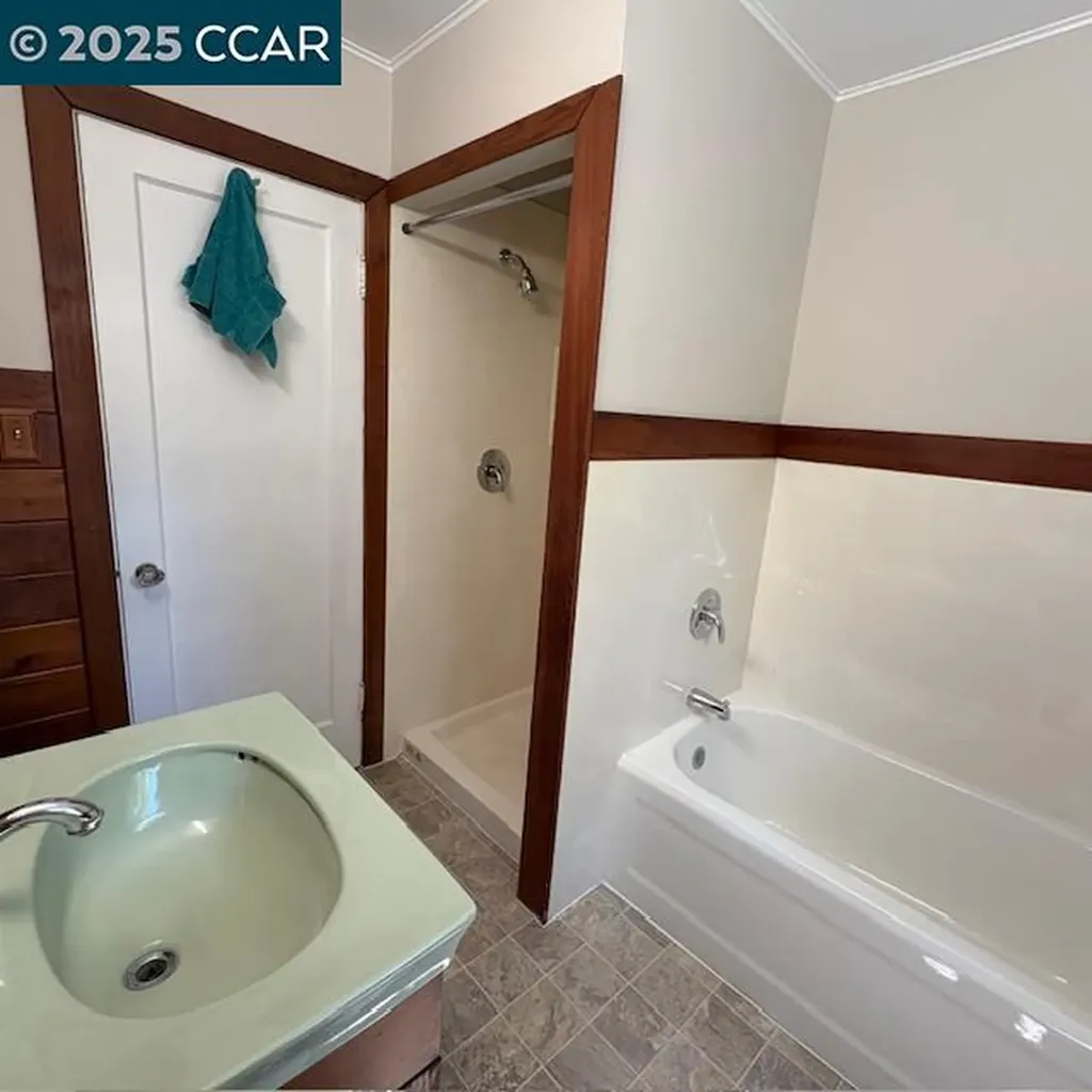 2150 Whyte Park Avenue Walnut Creek CA 94595