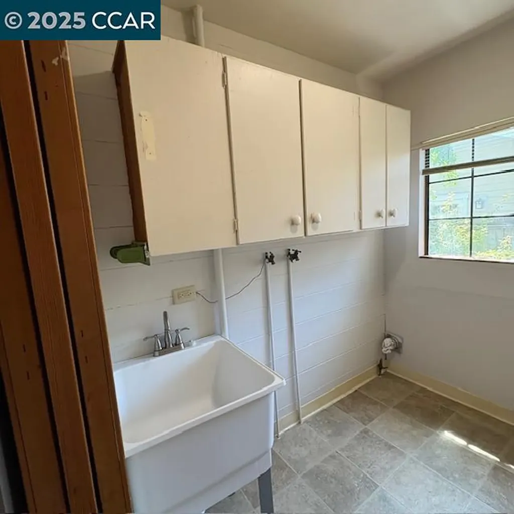 2150 Whyte Park Avenue Walnut Creek CA 94595