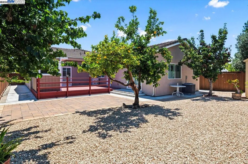 4309 Bora Bora Avenue Fremont CA 94538