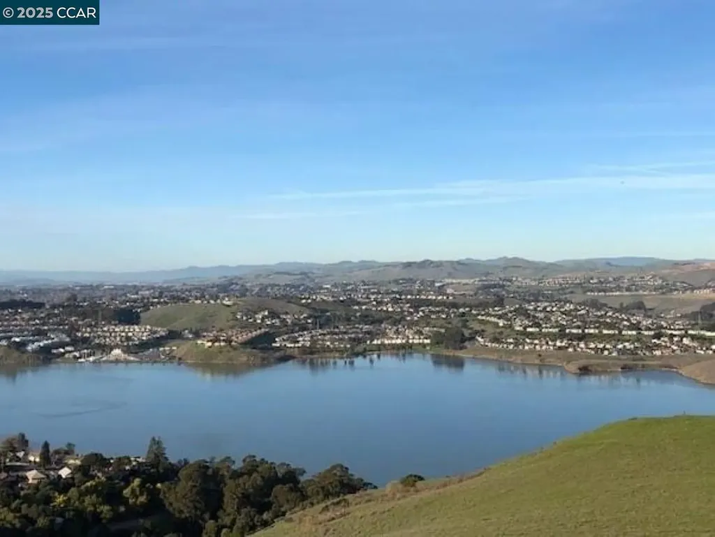2.09 Ac. Winslow Street Crockett CA 94525