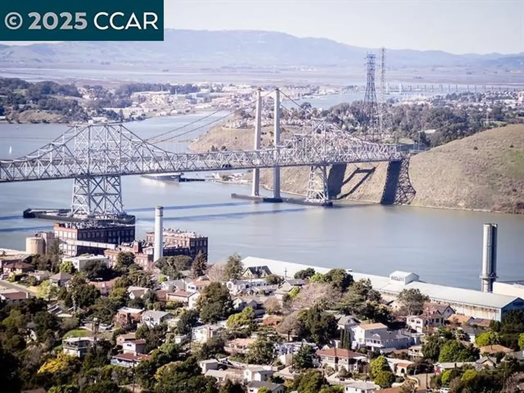 2.09 Ac. Winslow Street Crockett CA 94525