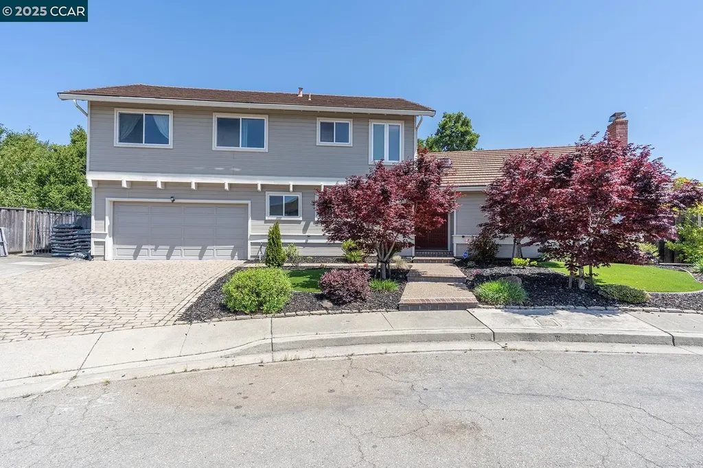 6082 Slopeview Court Castro Valley CA 94552