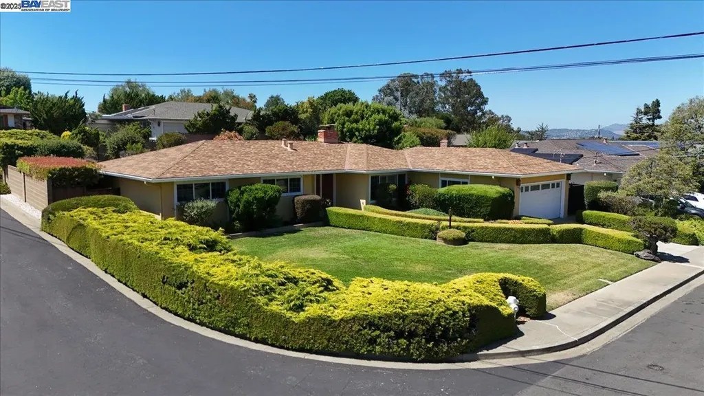 25631 Paul Court Hayward CA 94541