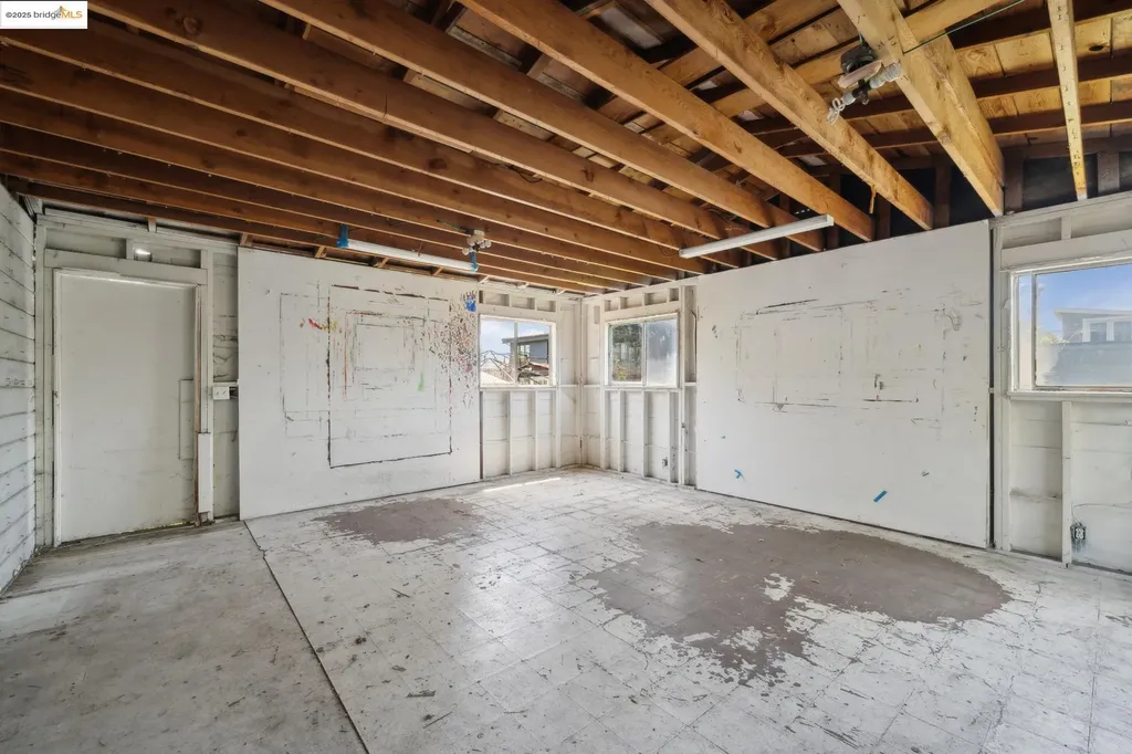 Berkeley CA, 2808 9TH Street
