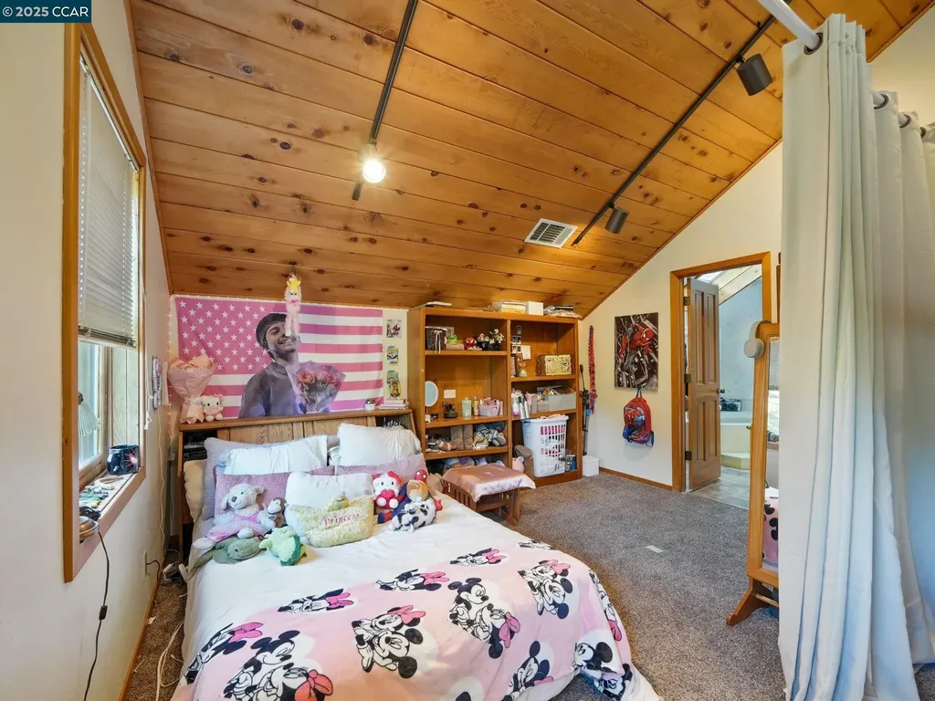 2000 Curry Canyon Road Clayton CA 94517