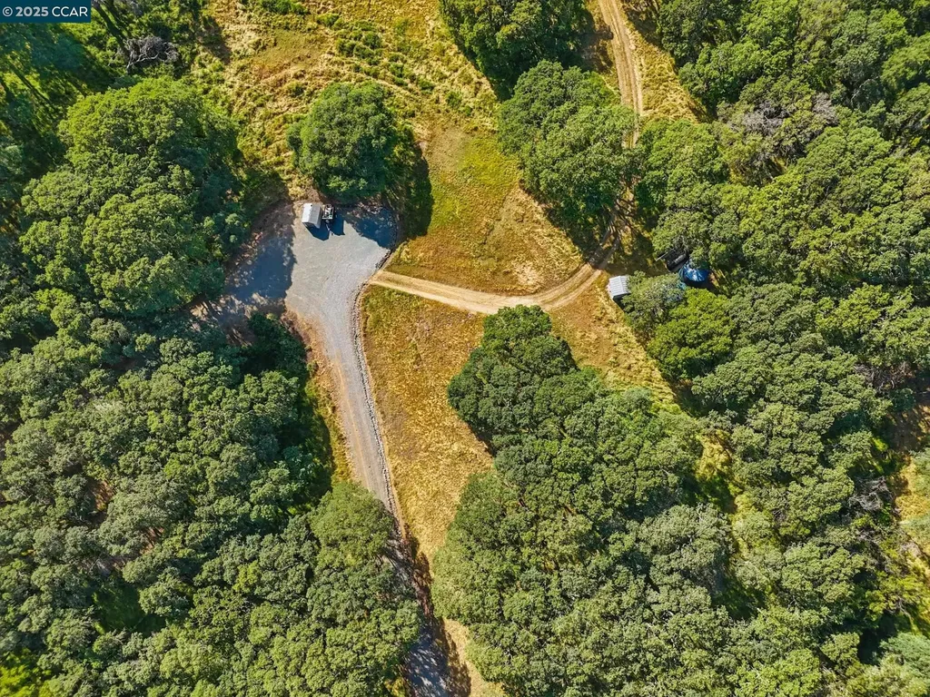 2000 Curry Canyon Road Clayton CA 94517