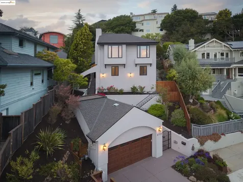 6154 Buena Vista Avenue Oakland CA 94618