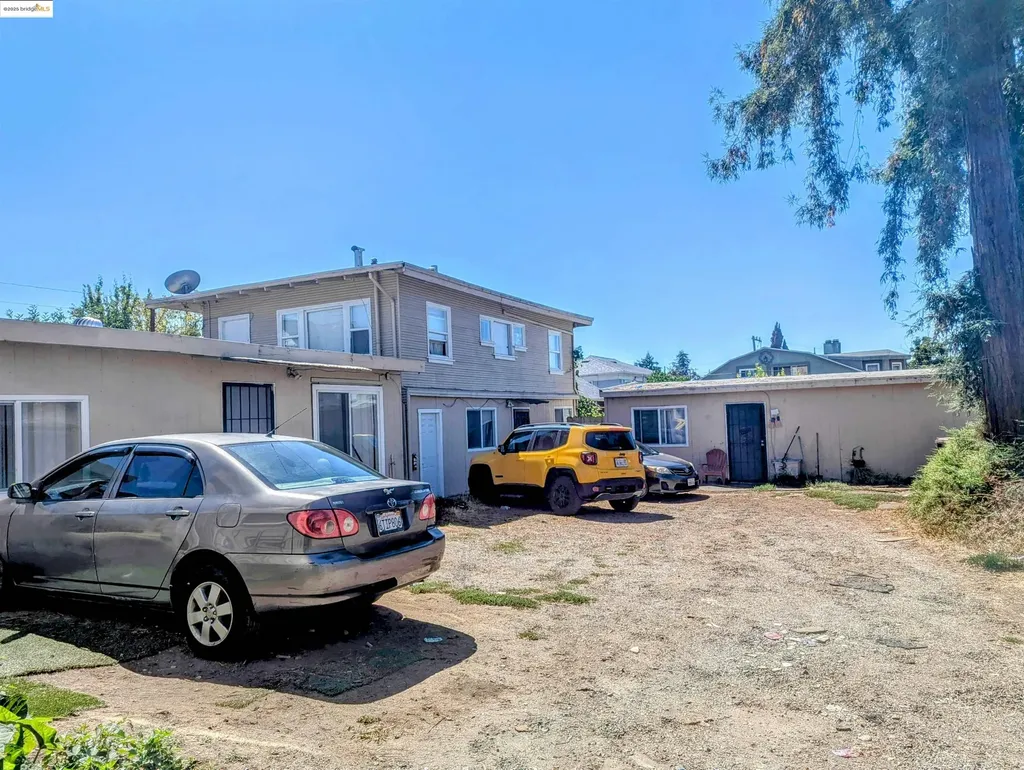2883 Brookdale Avenue Oakland CA 94602