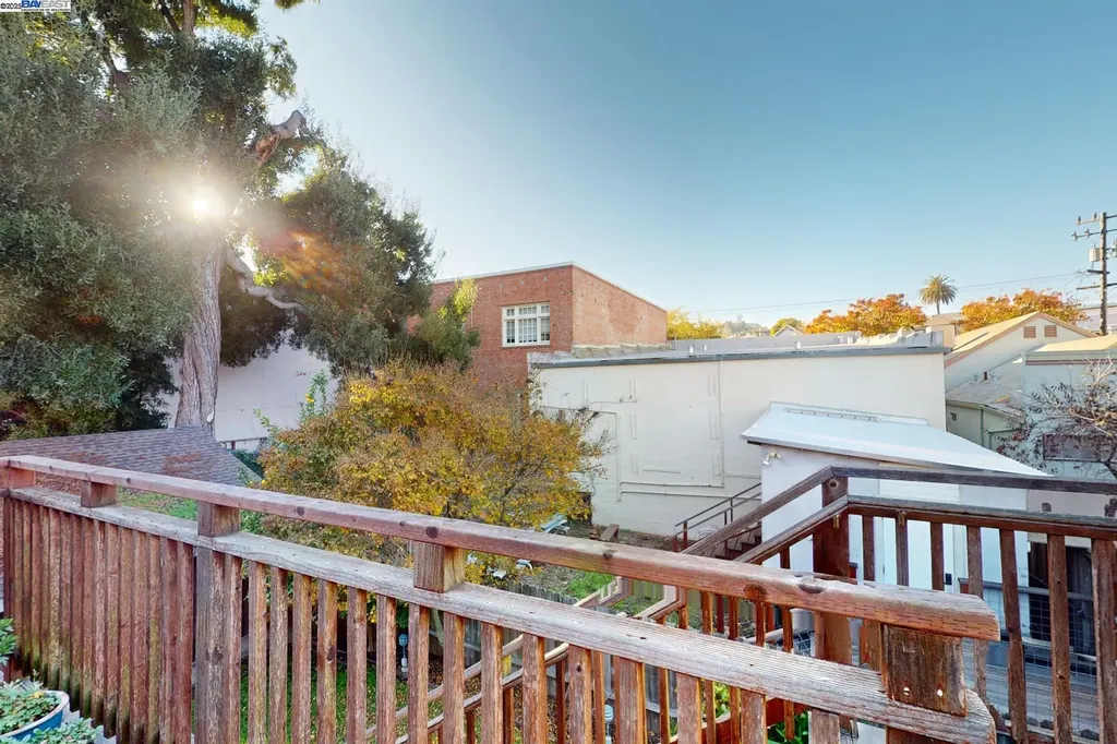 54 Railroad Avenue Richmond CA 94801