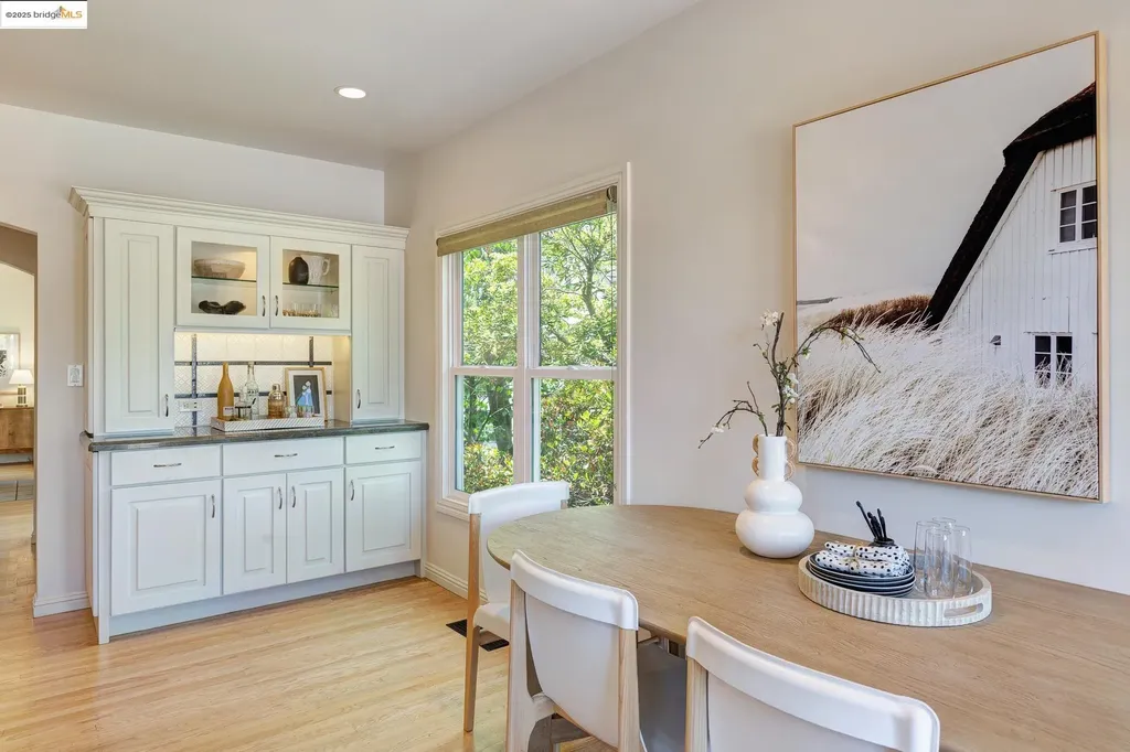 131 Sonia Street Oakland CA 94618