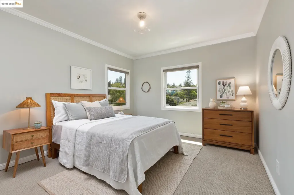 131 Sonia Street Oakland CA 94618