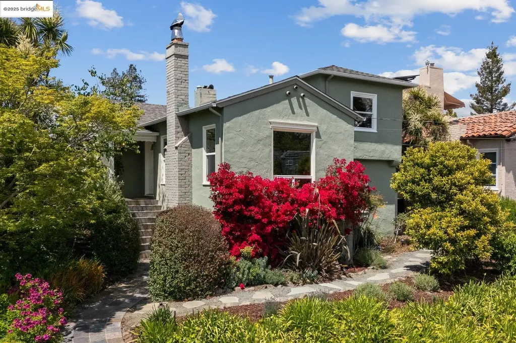 131 Sonia Street Oakland CA 94618