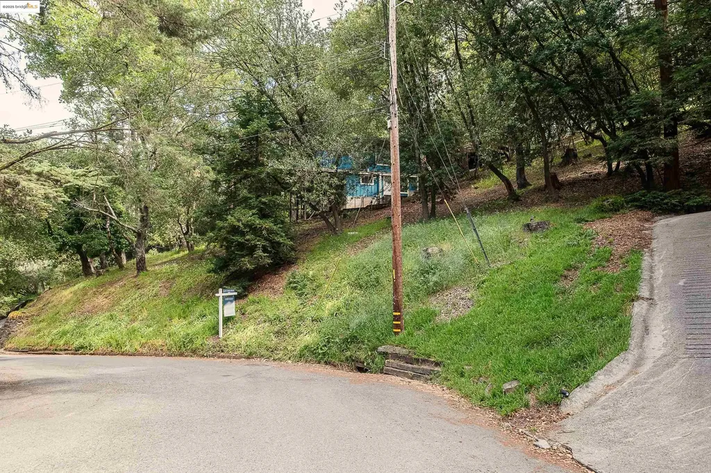 0 Chelsea Drive Oakland CA 94611