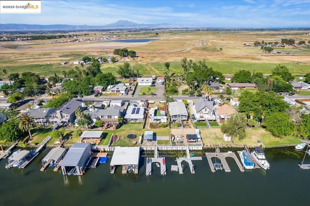5218 Sandmound Boulevard Oakley CA 94561