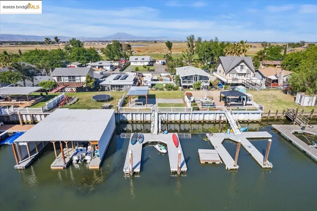 5218 Sandmound Boulevard Oakley CA 94561