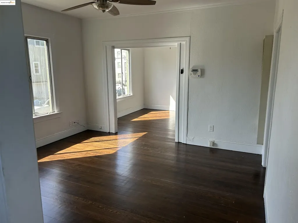 1703 Macarthur Boulevard Oakland CA 94602