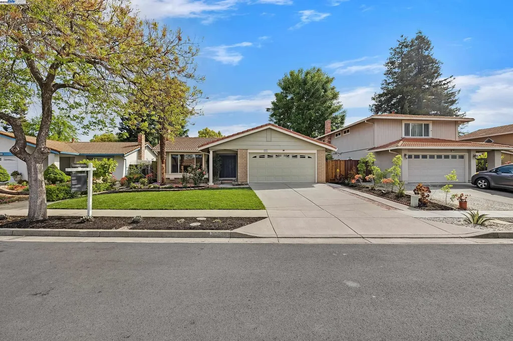 38850 Hayes Street Fremont CA 94536
