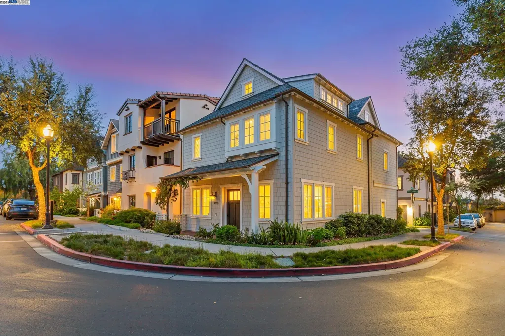 43150 Calle Familia Fremont CA 94539