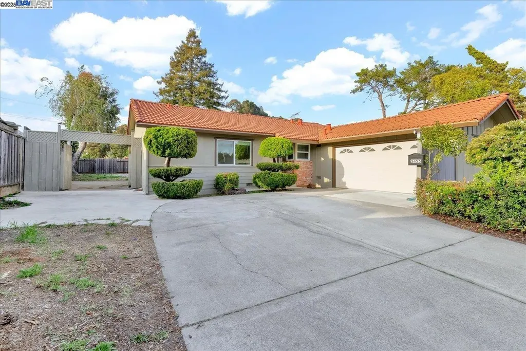 3455 Fleetwood Drive El Sobrante CA 94803