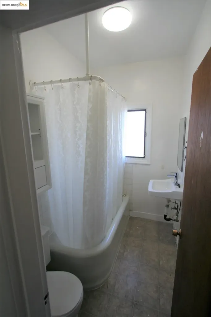 1458 33rd Street Oakland CA 94602