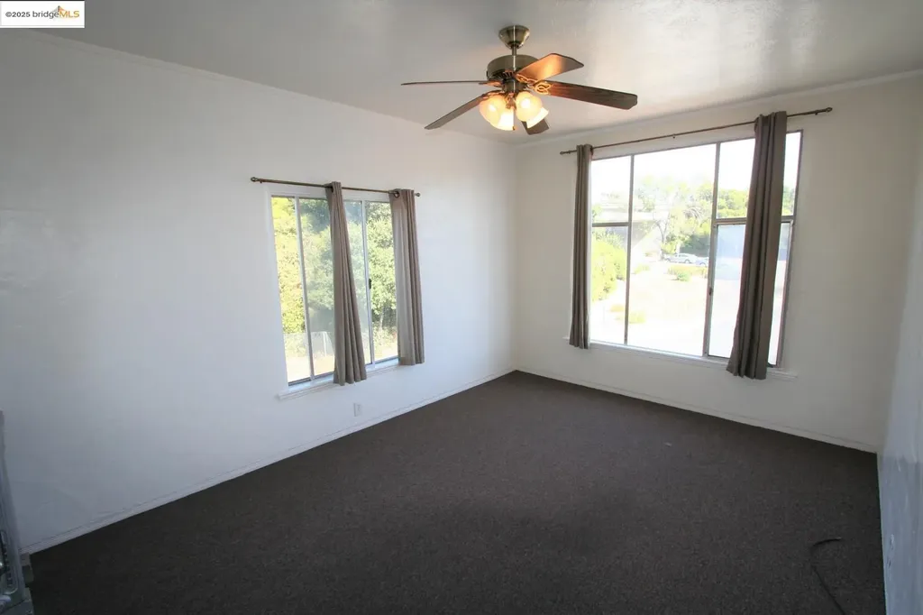 1458 33rd Street Oakland CA 94602