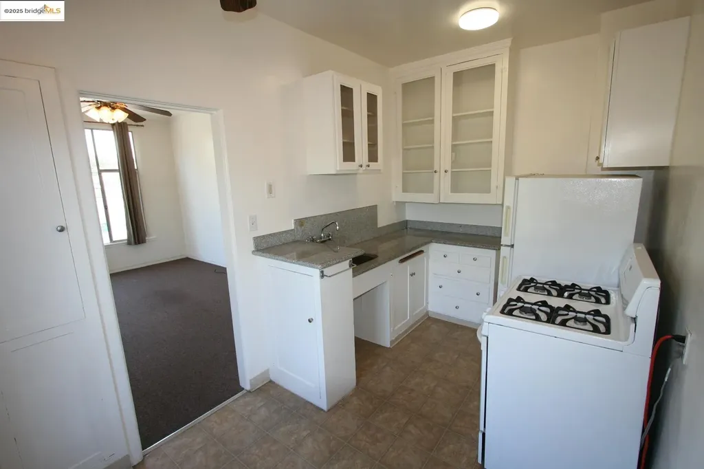 1458 33rd Street Oakland CA 94602