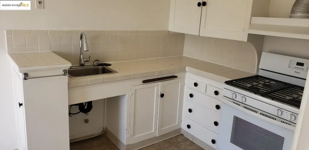 1458 33rd Street Oakland CA 94602