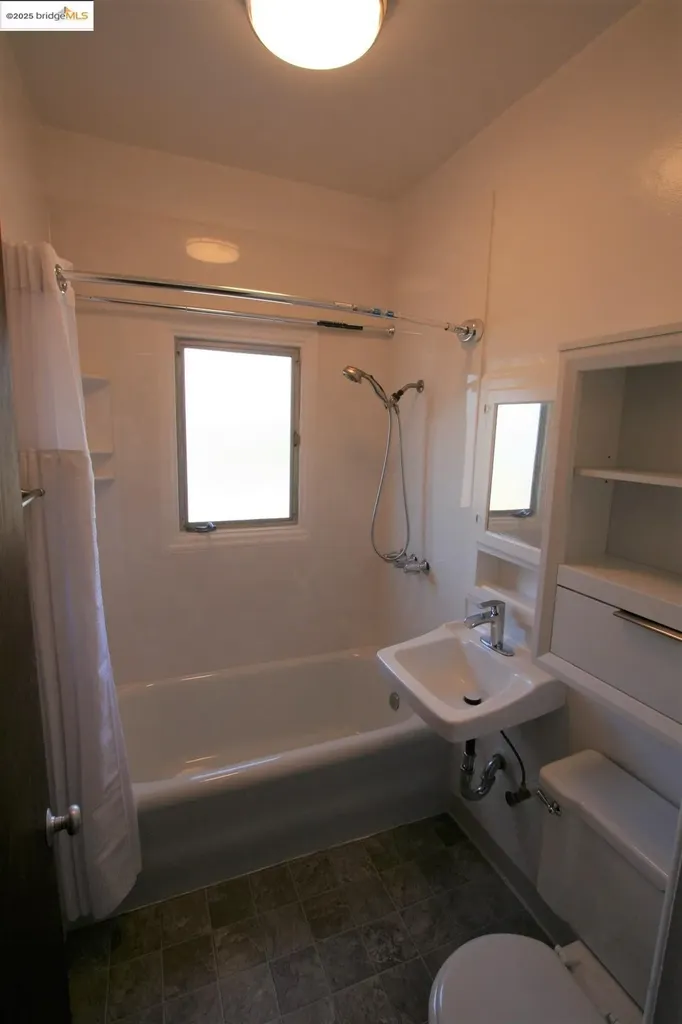 1458 33rd Street Oakland CA 94602