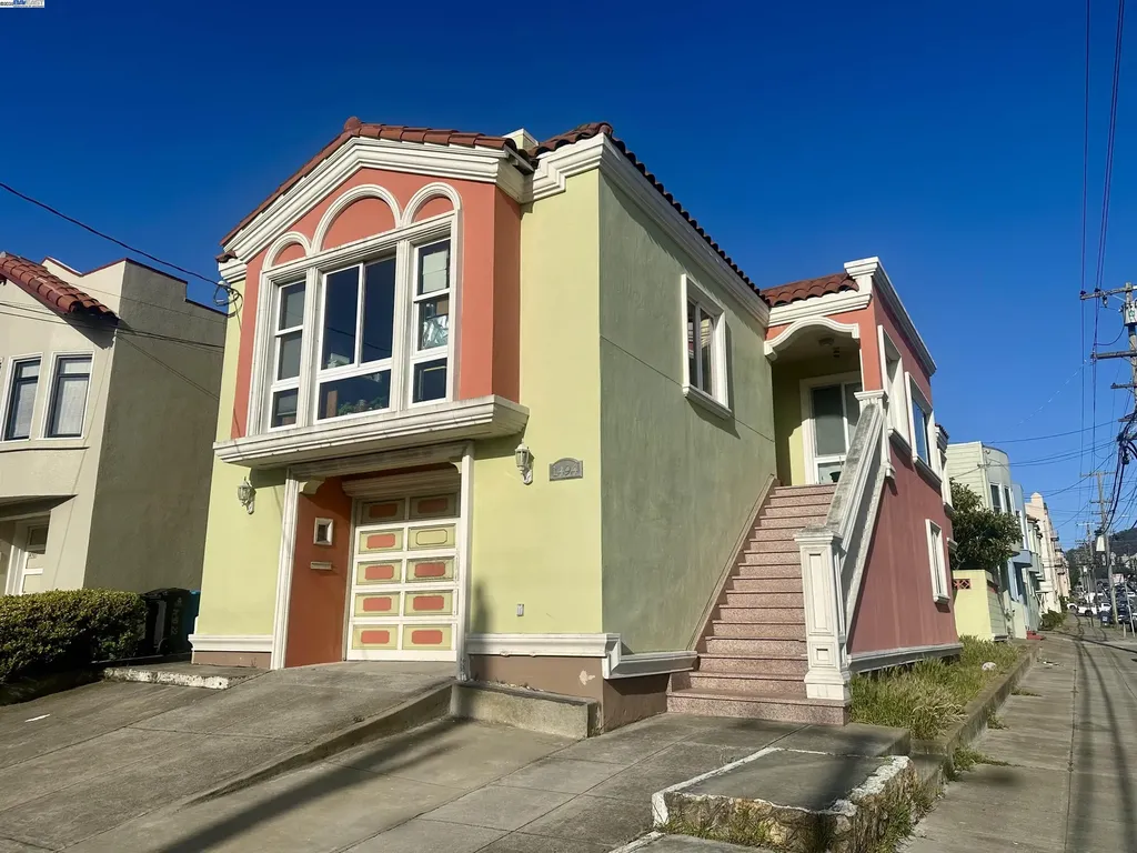 1494 22nd Avenue San Francisco CA 94122