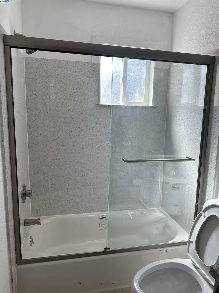 1130 11th Street Oakland CA 94606