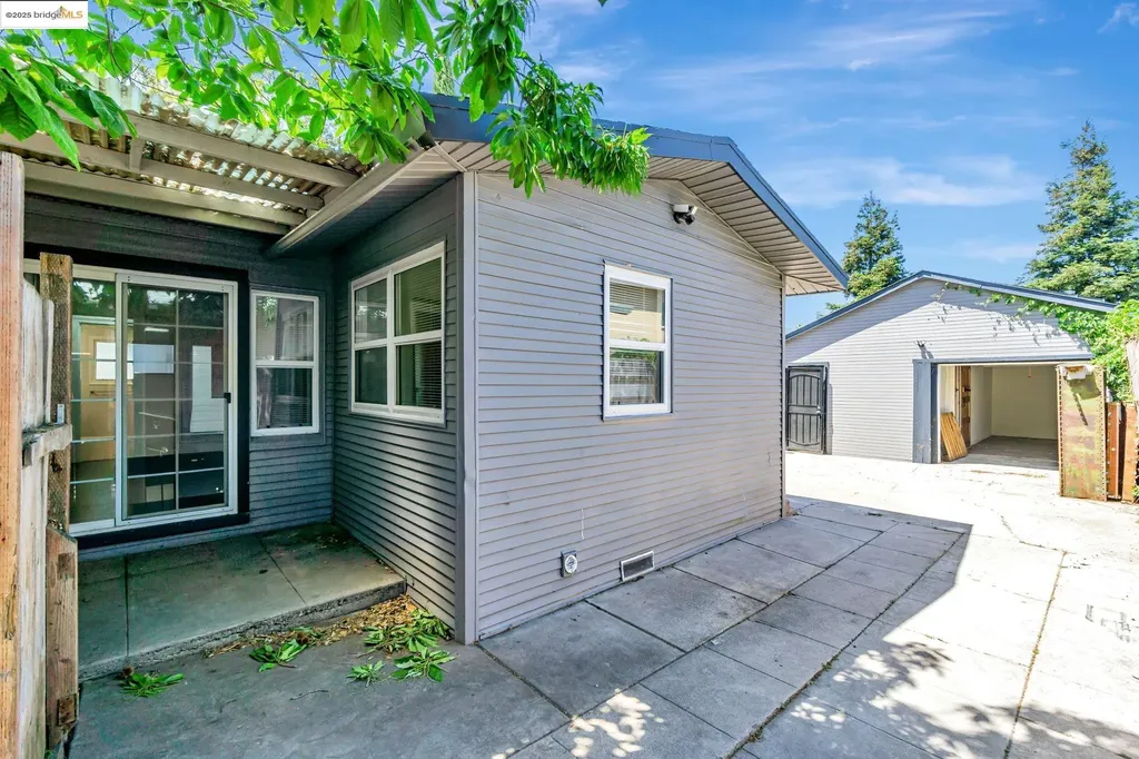 1112 6th Street Antioch CA 94509