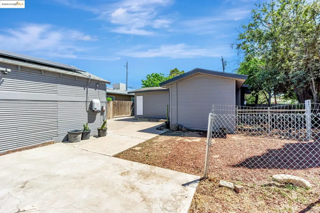 1112 6th Street Antioch CA 94509