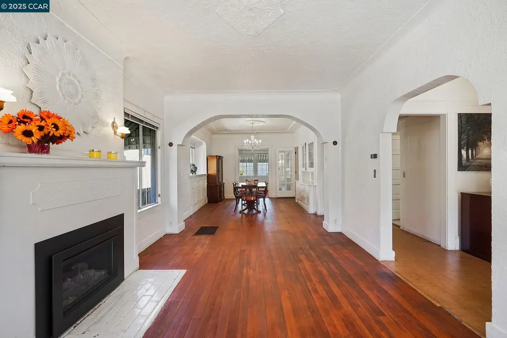 1322 Virginia Street Berkeley CA 94702