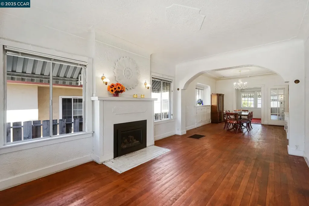 1322 Virginia Street Berkeley CA 94702