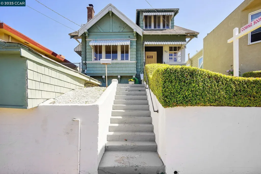 1322 Virginia Street Berkeley CA 94702