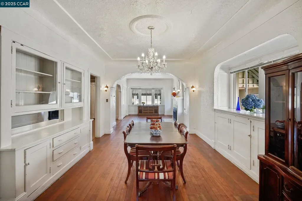 1322 Virginia Street Berkeley CA 94702