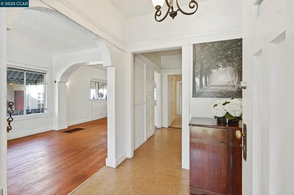 1322 Virginia Street Berkeley CA 94702