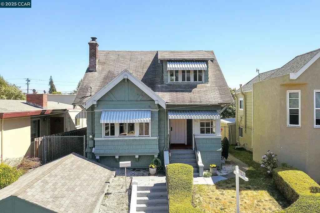 1322 Virginia Street Berkeley CA 94702