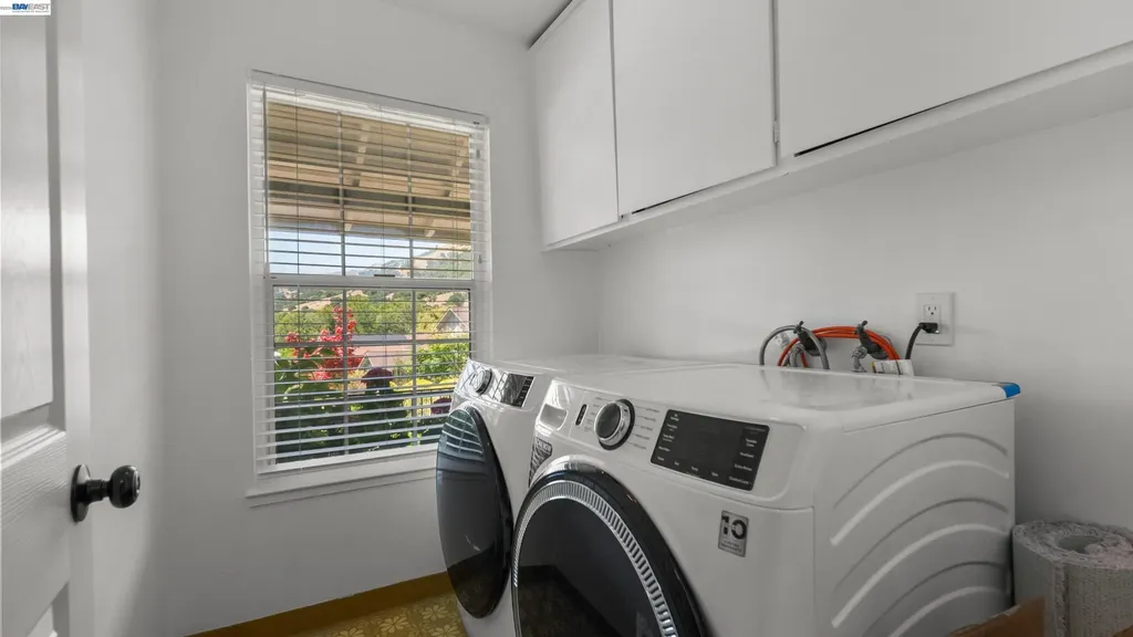 11 Oak Tree Court San Rafael CA 94903