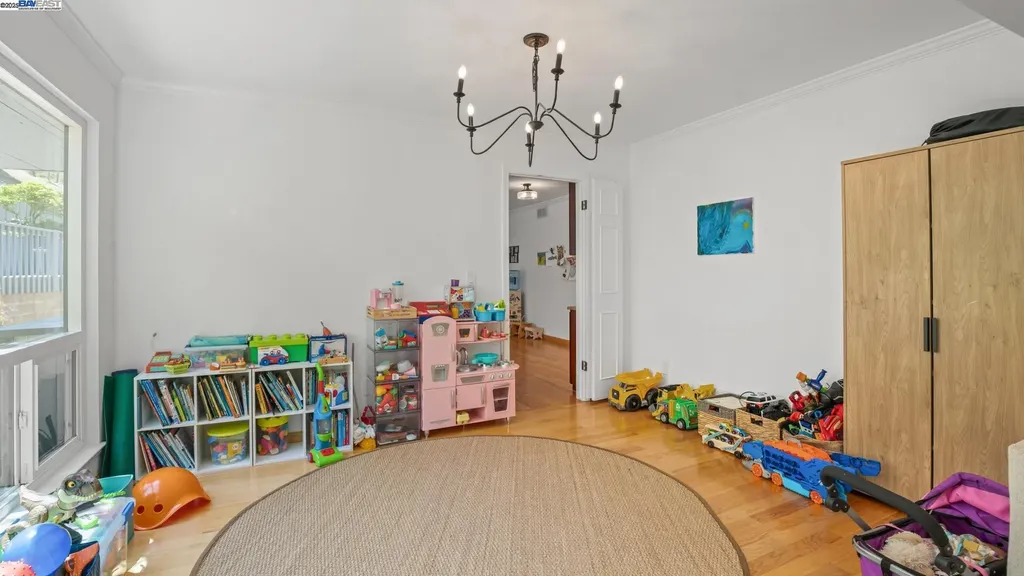 11 Oak Tree Court San Rafael CA 94903