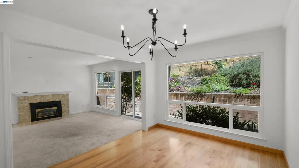 11 Oak Tree Court San Rafael CA 94903