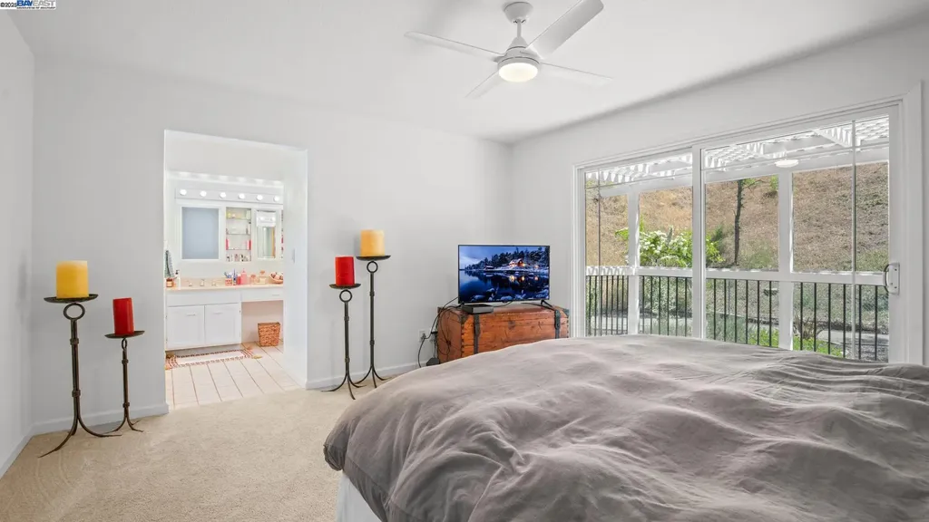 11 Oak Tree Court San Rafael CA 94903