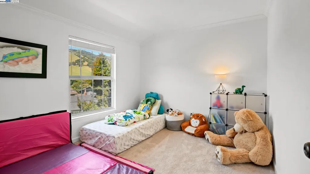 11 Oak Tree Court San Rafael CA 94903