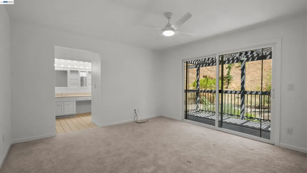11 Oak Tree Court San Rafael CA 94903